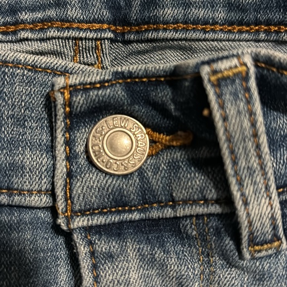 Levi Classic Boot Jeans - Picture 11 of 11